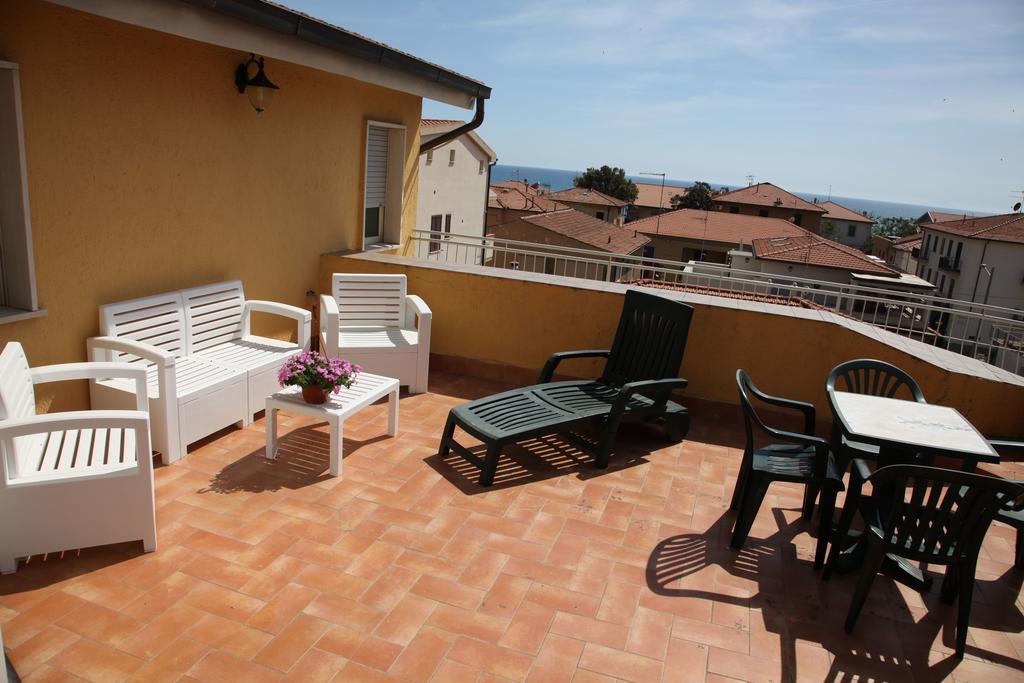 Albergo Rossella Castiglione della Pescaia Buitenkant foto