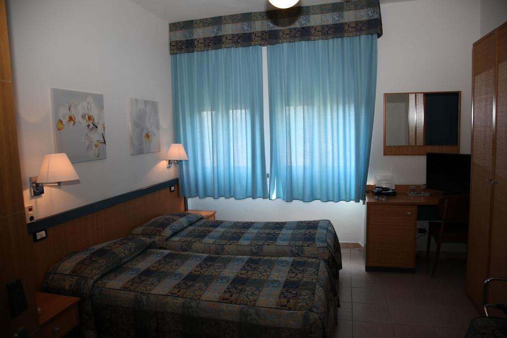 Albergo Rossella Castiglione della Pescaia Kamer foto