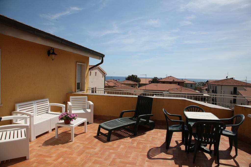 Albergo Rossella Castiglione della Pescaia Buitenkant foto